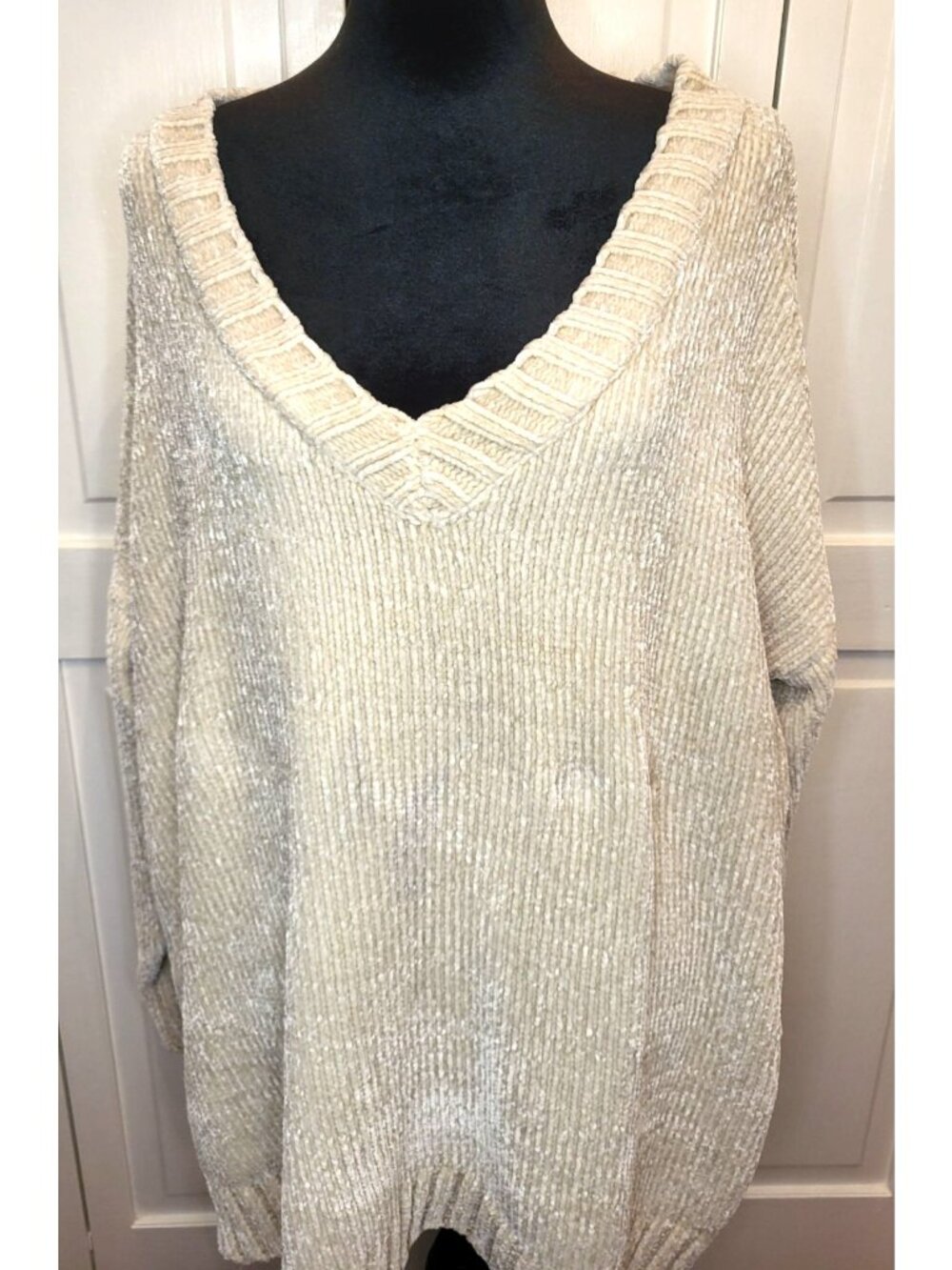 Pink Lily Ivory Chenille V Neck Tunic Sweater 2XL Neutral Minimal Oversized Cozy